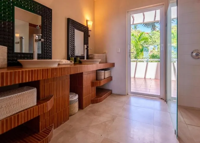 Villa Casa White#2 Beautiful Modern House